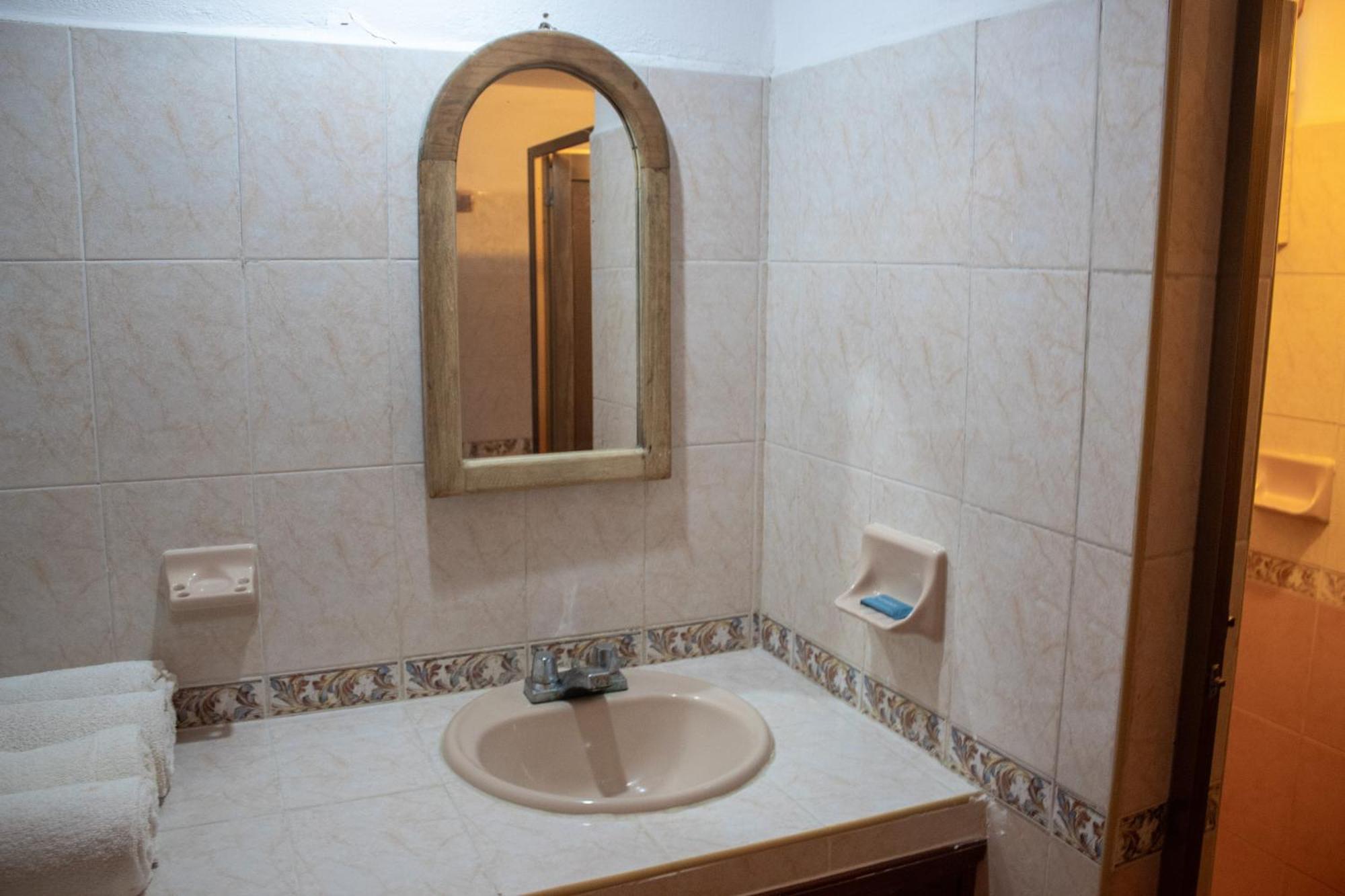 Hotel Vista Caribe 5Ta Av A 5 Pasos De La Playa Playa del Carmen Ngoại thất bức ảnh