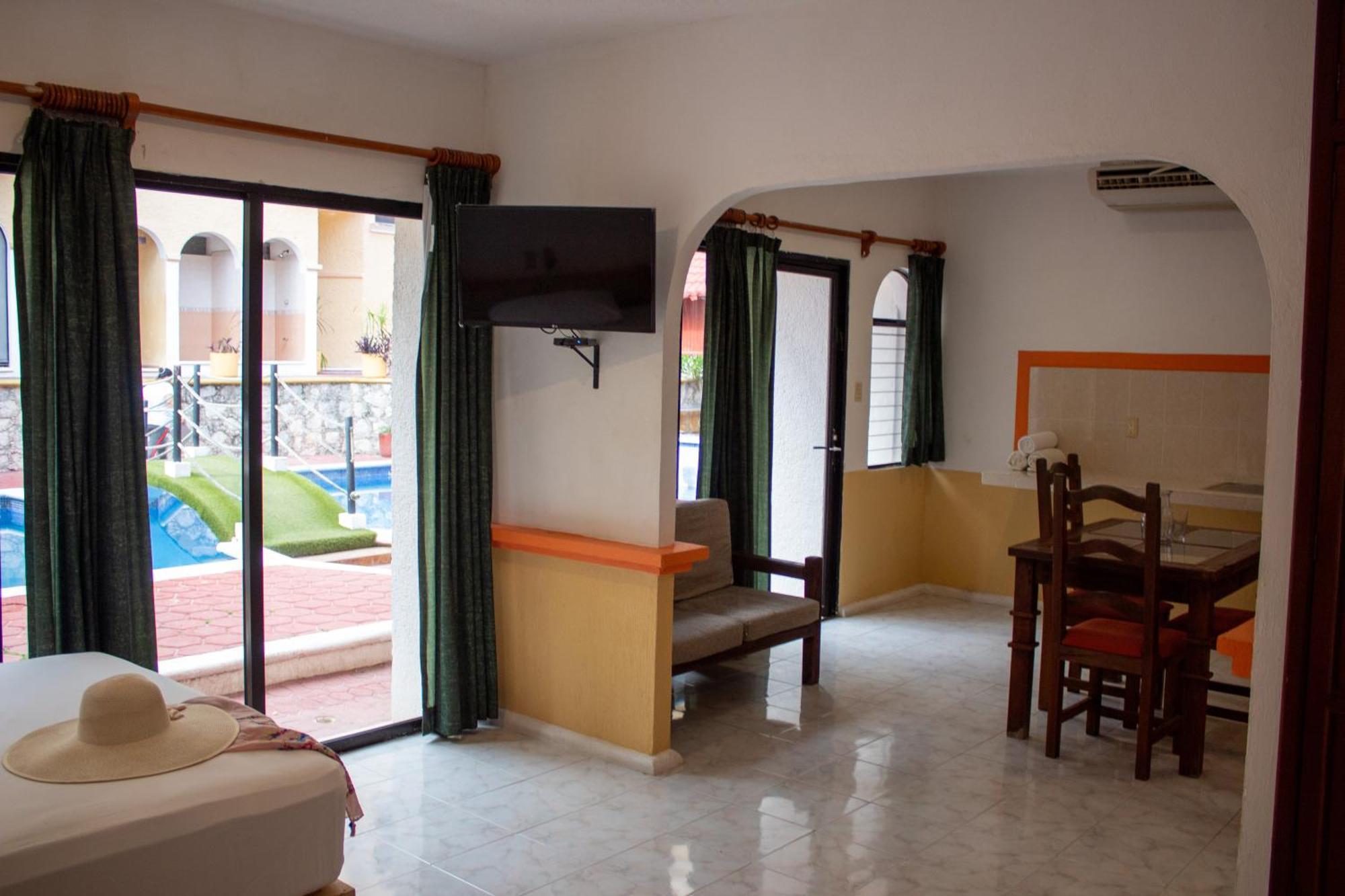 Hotel Vista Caribe 5Ta Av A 5 Pasos De La Playa Playa del Carmen Ngoại thất bức ảnh